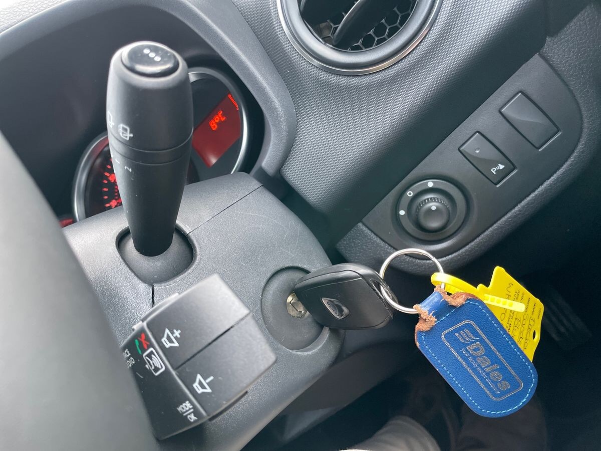 Used Dacia Sandero Stepway 2020 for sale - 76987151: Photo 36