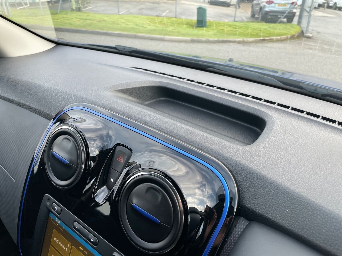 Used Dacia Sandero Stepway 2020 for sale - 76987151: Photo 38