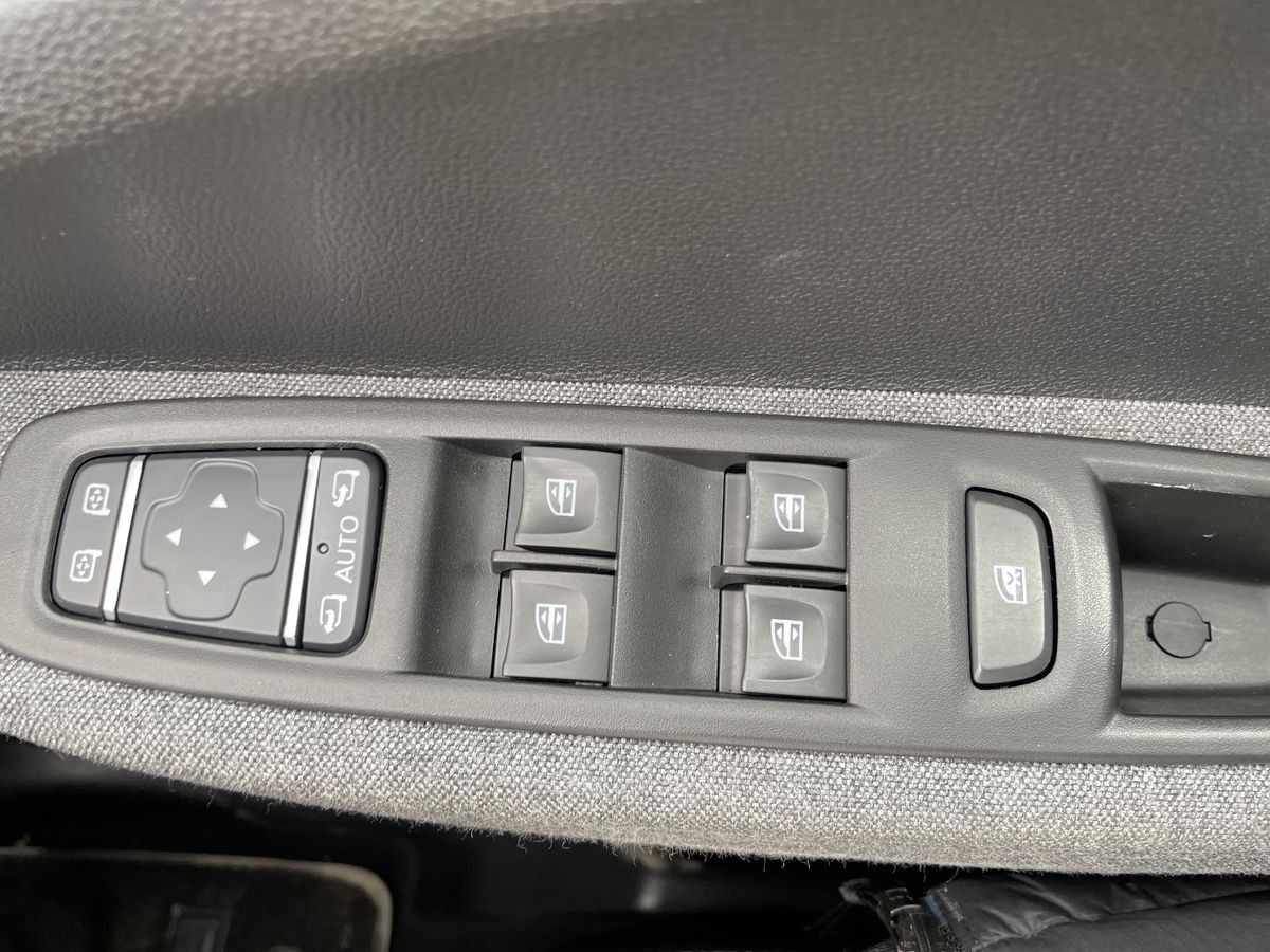 Used Renault Zoe 2020 for sale - 76687557: Photo 14