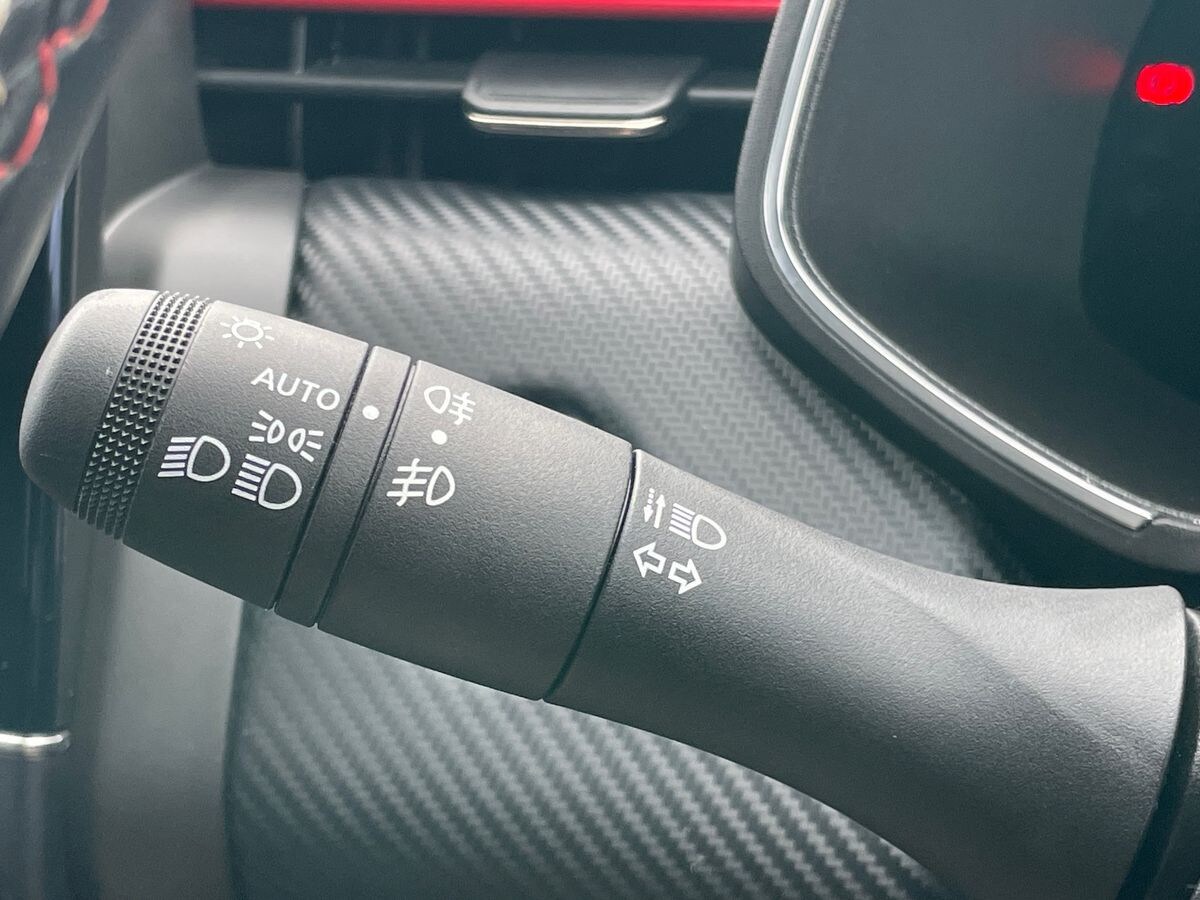 Used Renault Clio 2023 for sale - 76149891: Photo 23