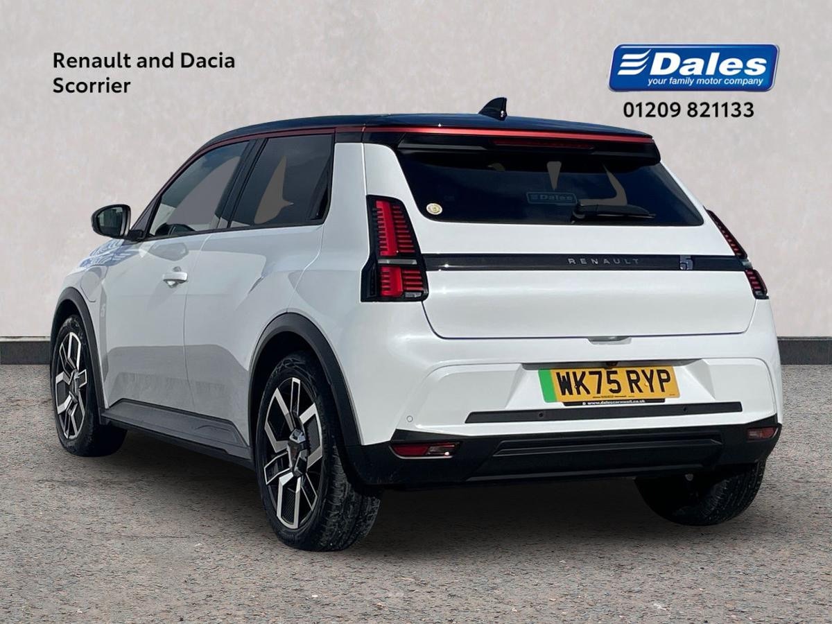 Used Renault 5 2025 for sale - 76415052: Photo 2