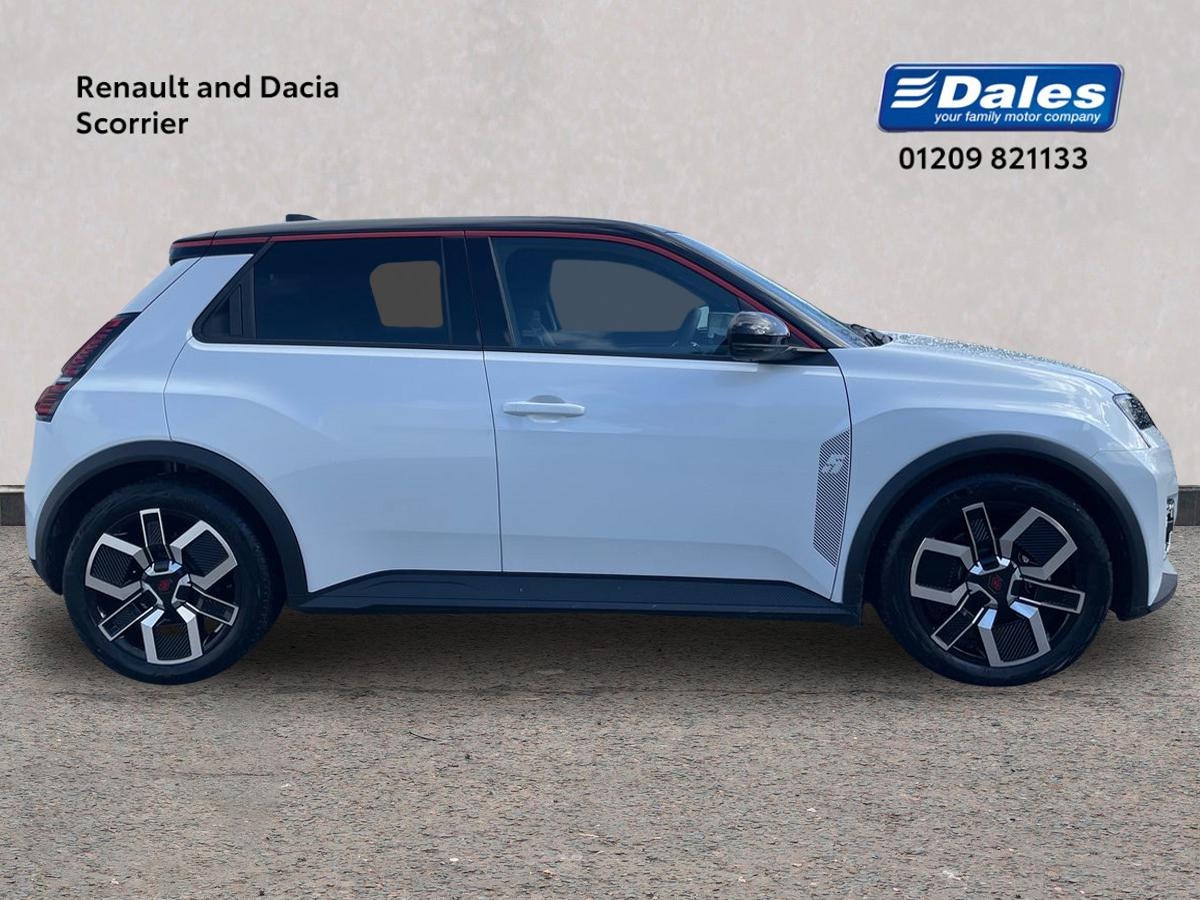 Used Renault 5 2025 for sale - 76415052: Photo 3