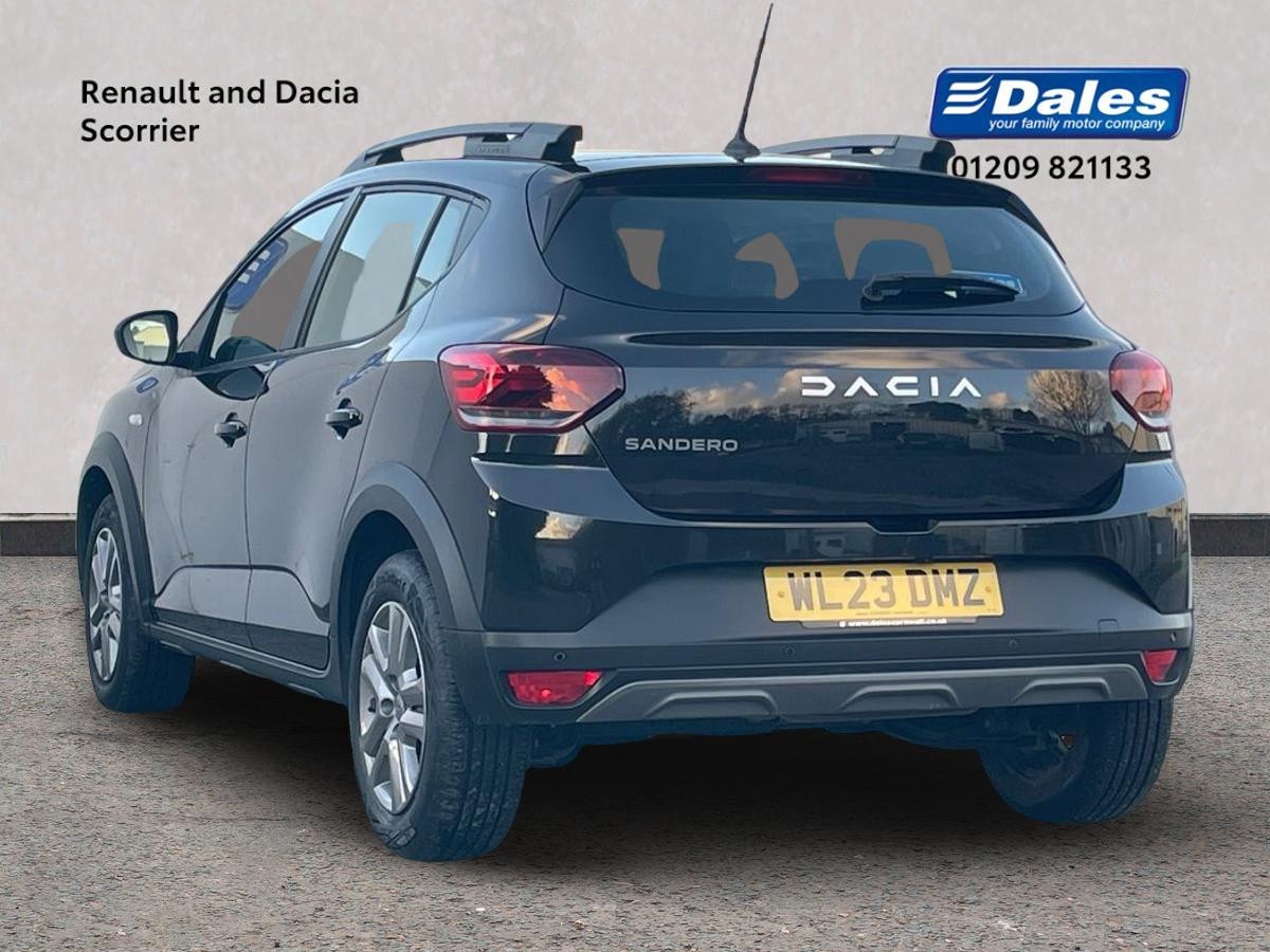 Used Dacia Sandero Stepway 2023 for sale - 76149901: Photo 2
