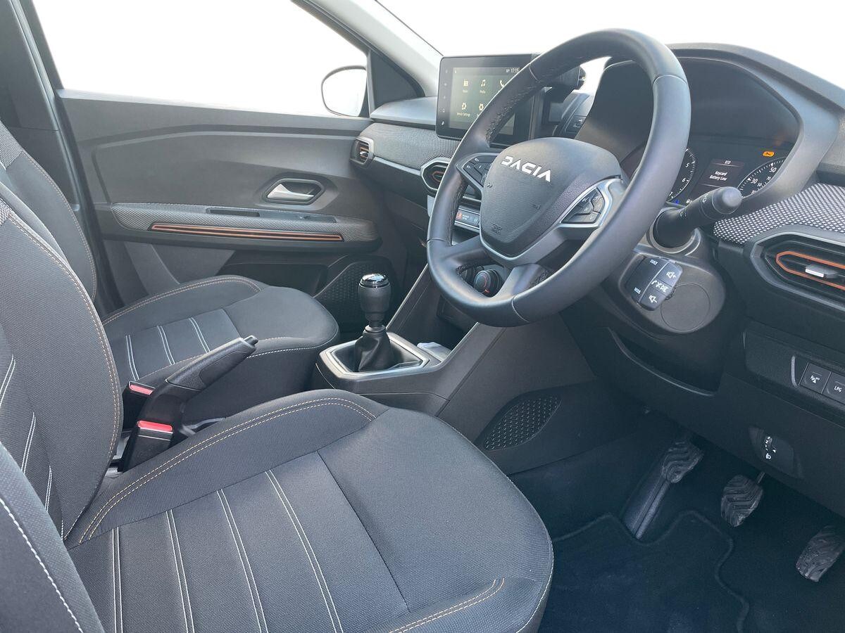 Used Dacia Sandero Stepway 2023 for sale - 76149901: Photo 8