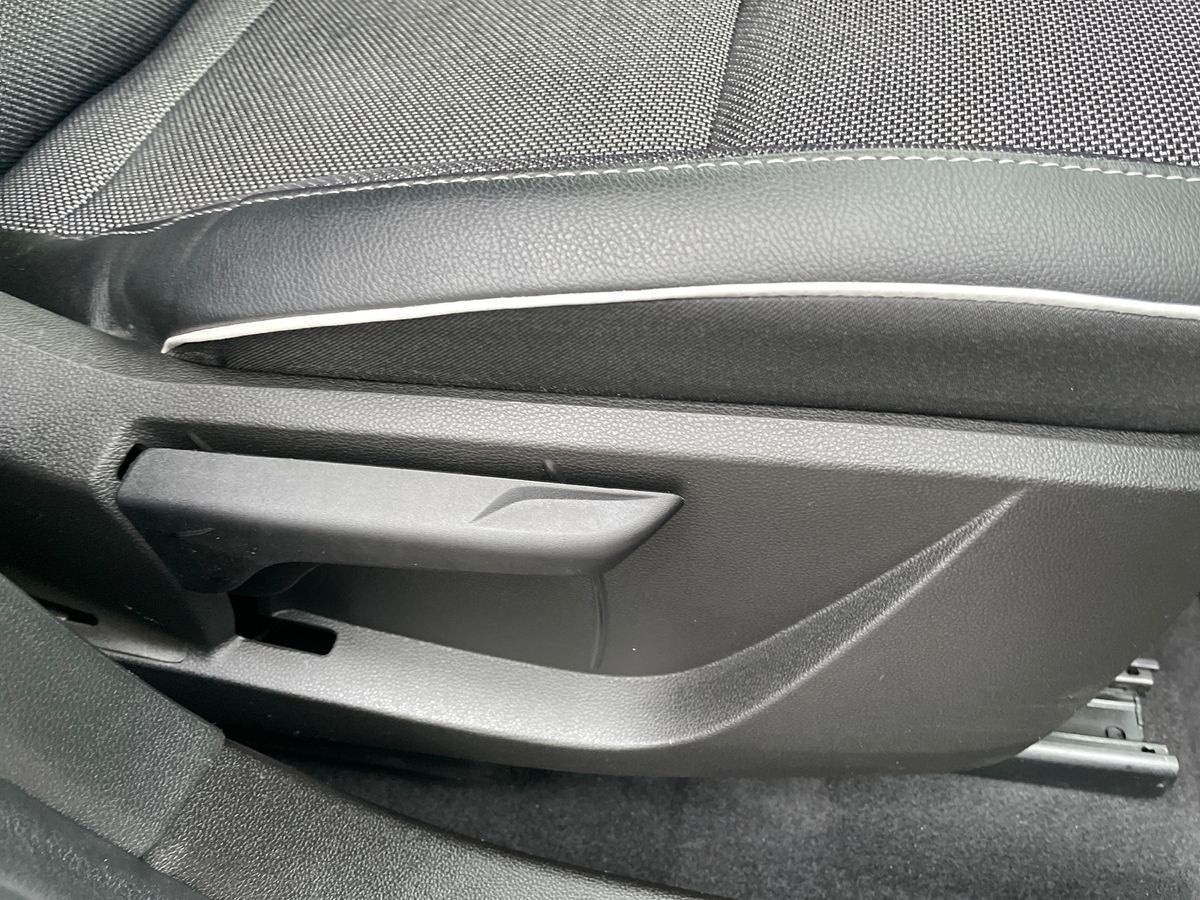 Used Renault Captur 2021 for sale - 77201662: Photo 41