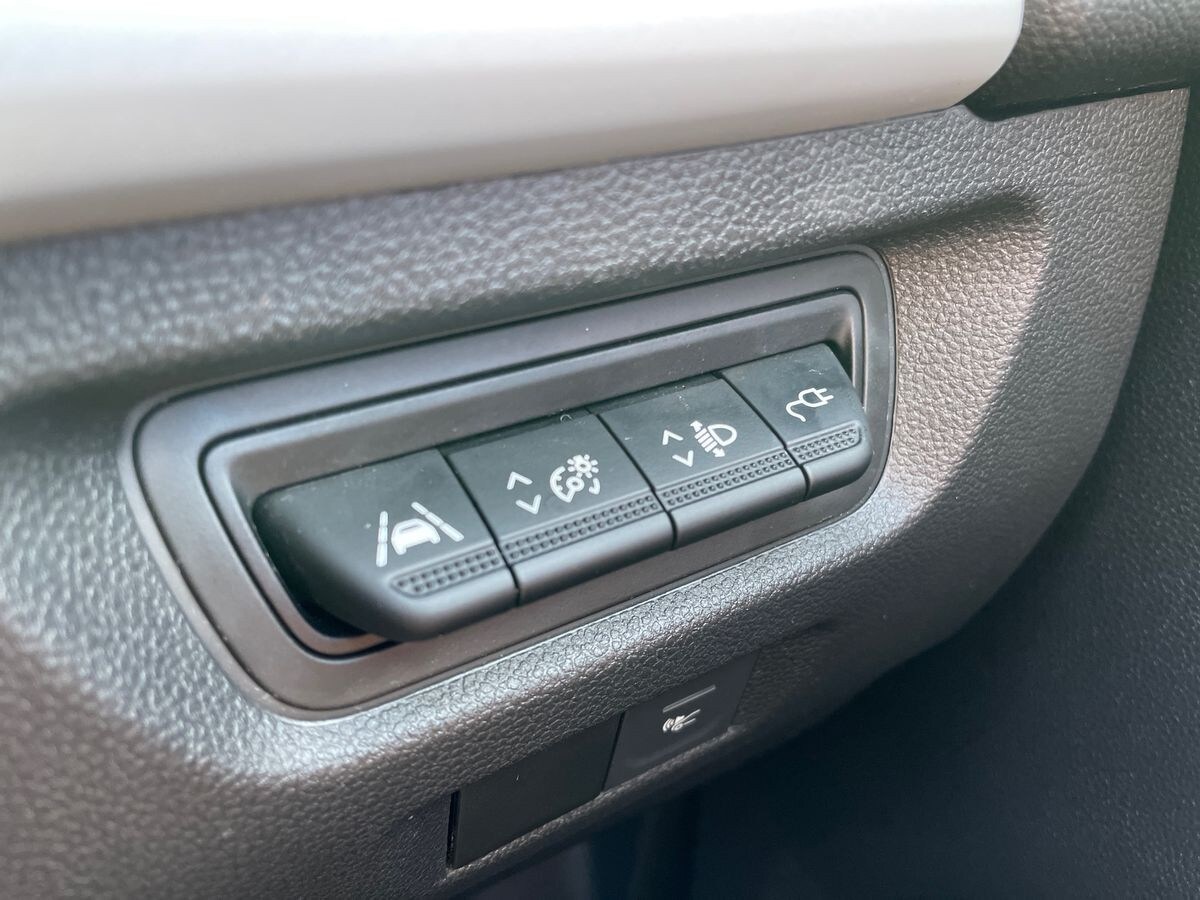 Used Renault Zoe 2021 for sale - 77254231: Photo 37