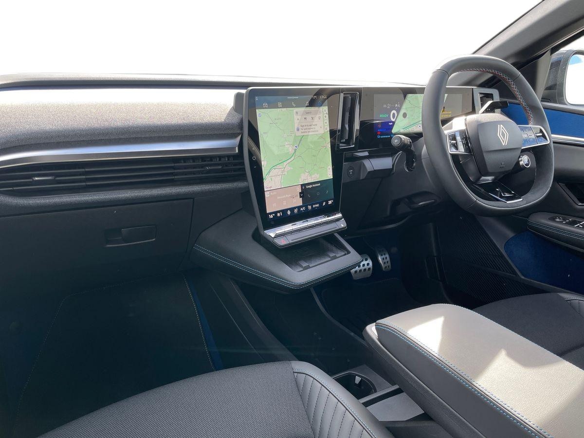 Used Renault Megane E Tech 2025 for sale - 76415053: Photo 10