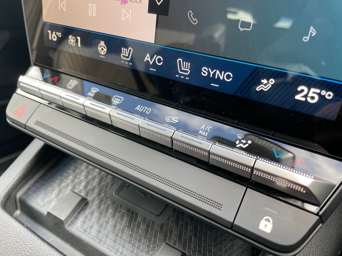 Used Renault Megane E Tech 2025 for sale - 76415053: Photo 12