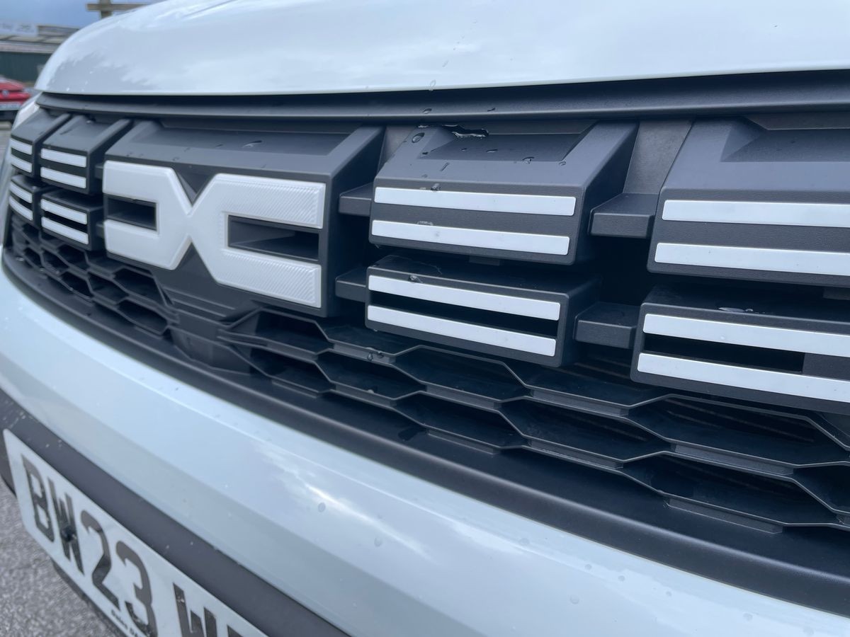 Used Dacia Duster 2023 for sale - 75899722: Photo 30