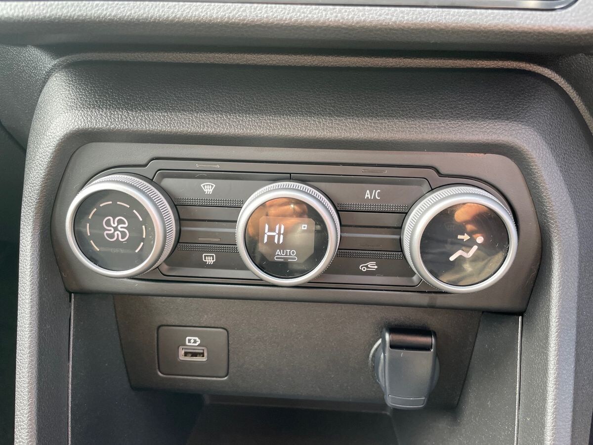 Used Dacia Sandero Stepway 2023 for sale - 75695053: Photo 12