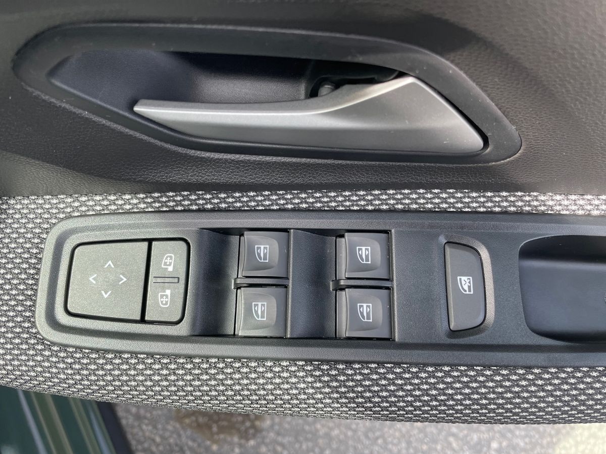 Used Dacia Sandero Stepway 2023 for sale - 75695053: Photo 13