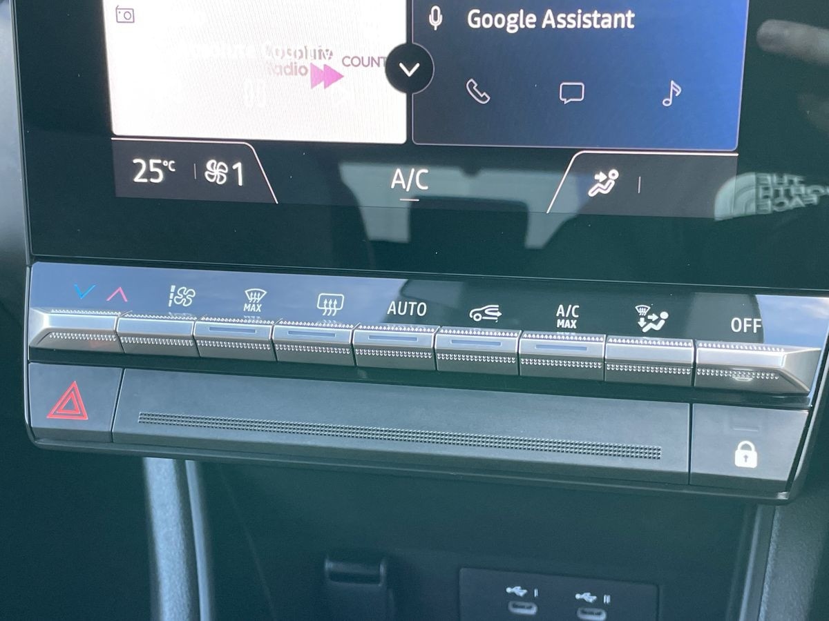 Used Renault Captur 2025 for sale - 76413712: Photo 13