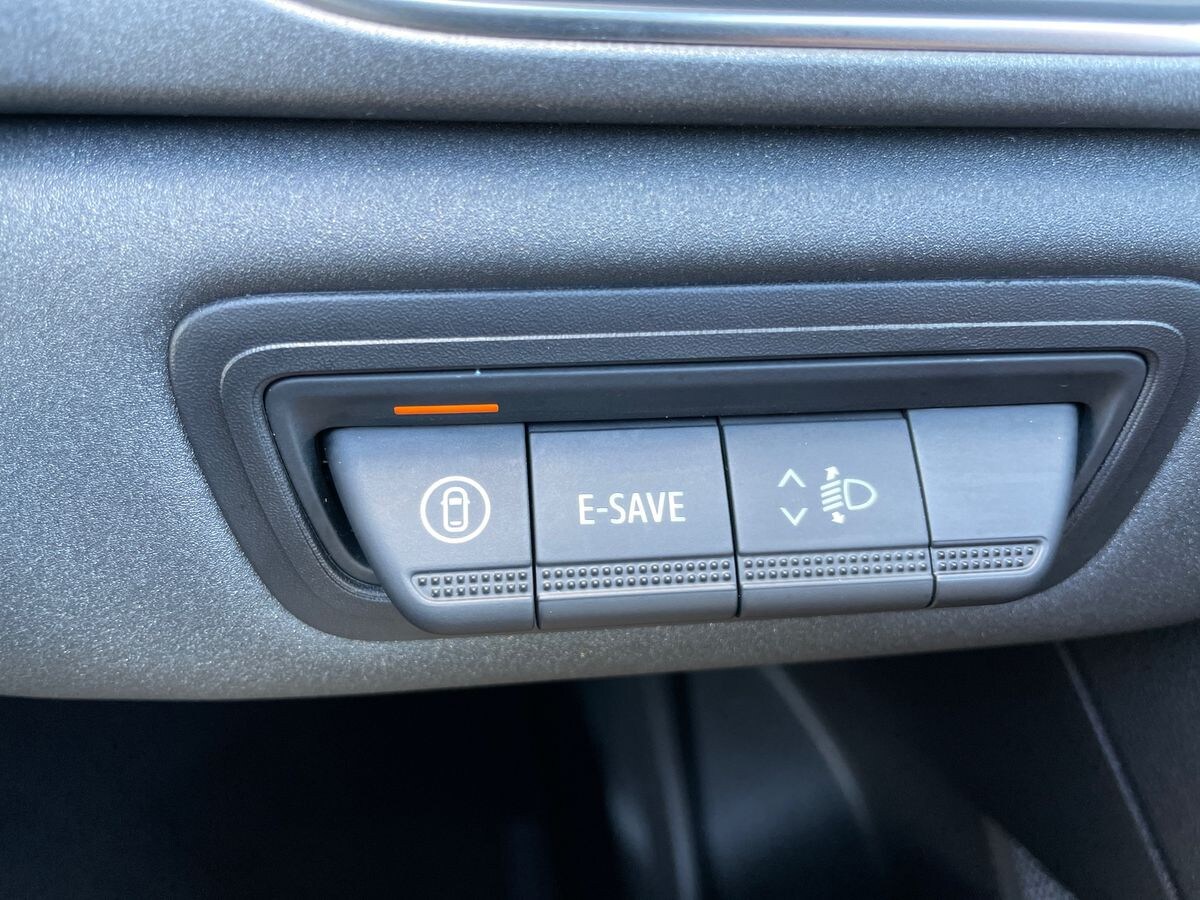 Used Renault Captur 2025 for sale - 76413712: Photo 35