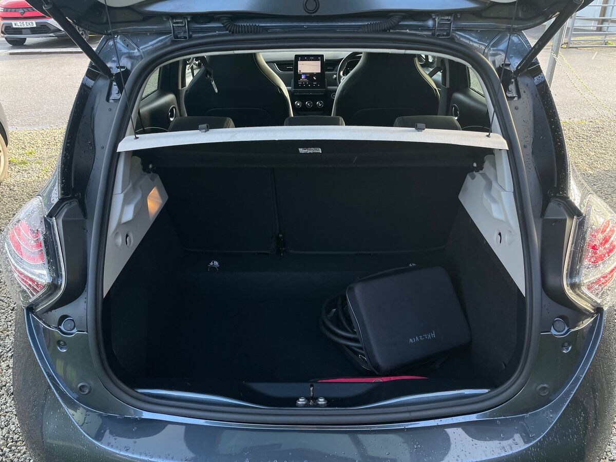 Used Renault Zoe 2022 for sale - 77294389: Photo 21