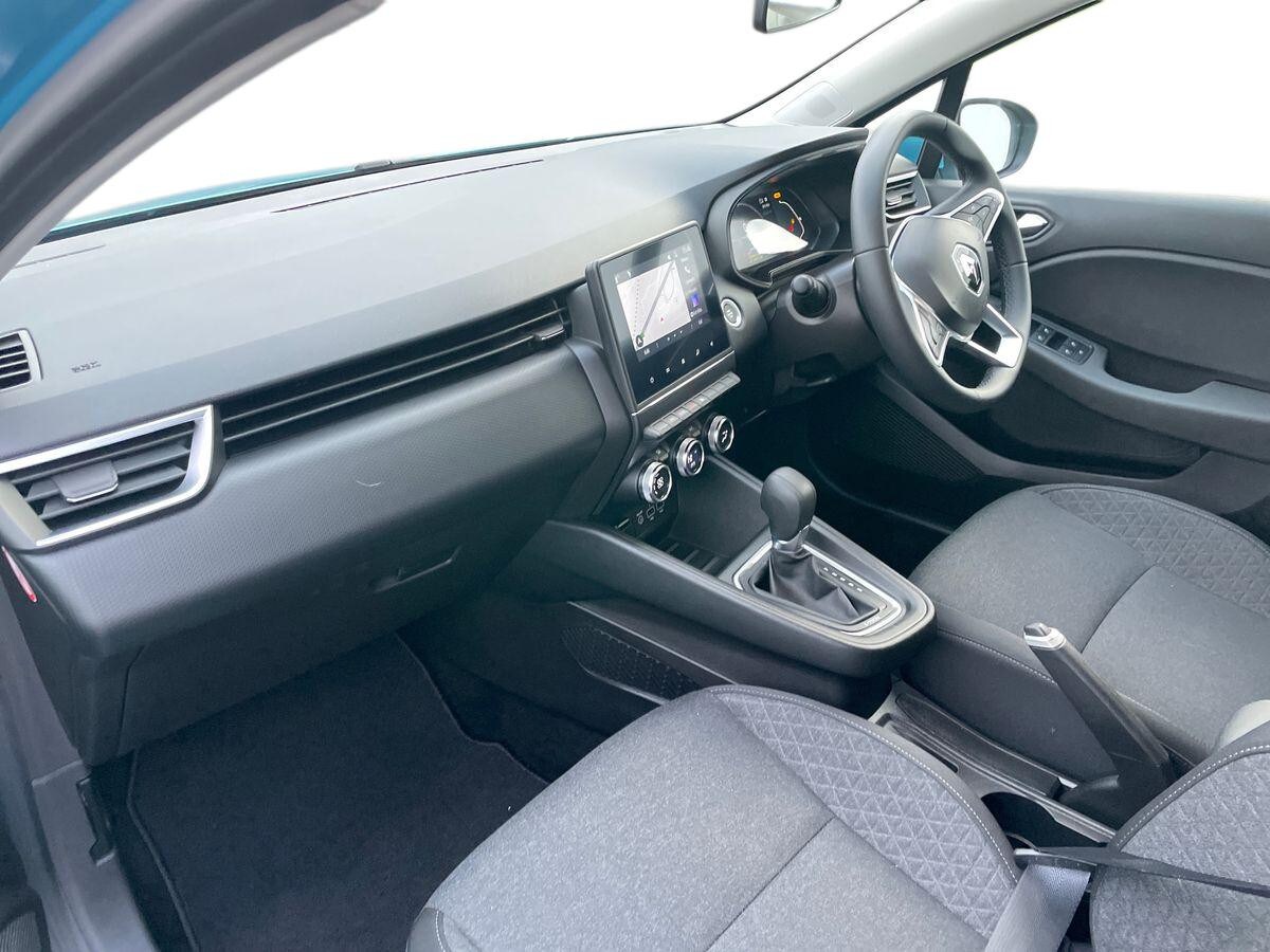 Used Renault Clio 2022 for sale - 76987150: Photo 11