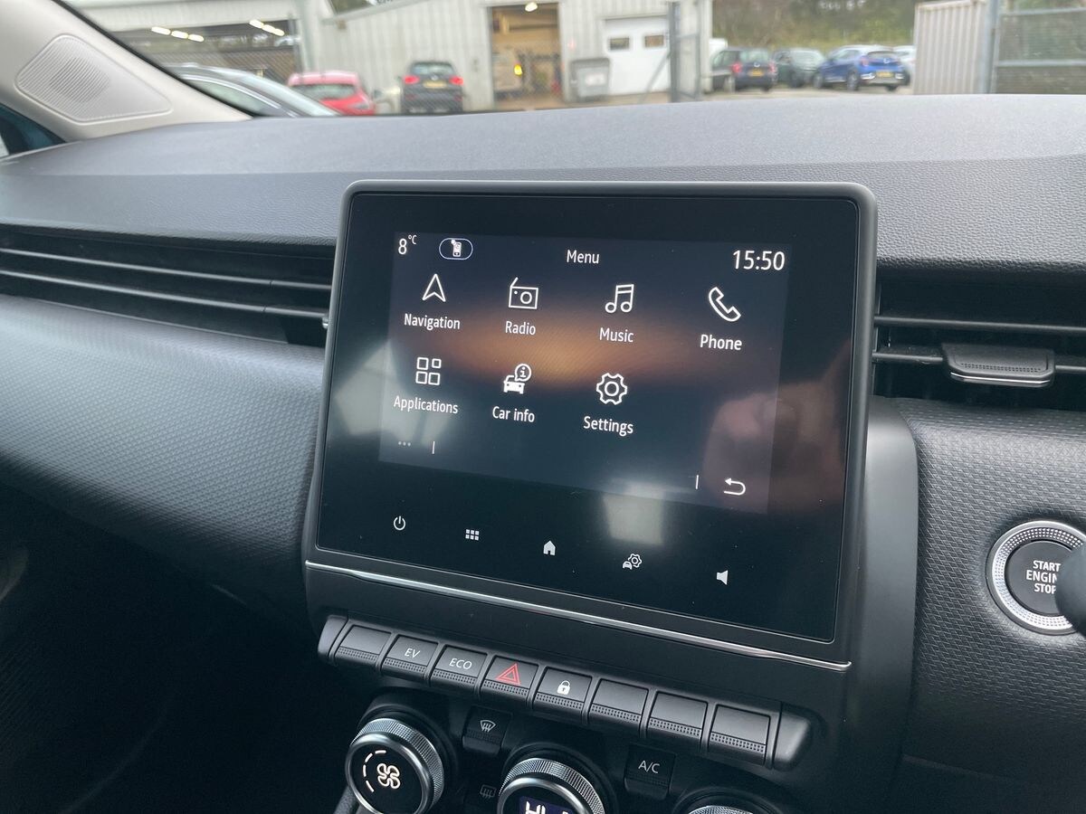 Used Renault Clio 2022 for sale - 76987150: Photo 15