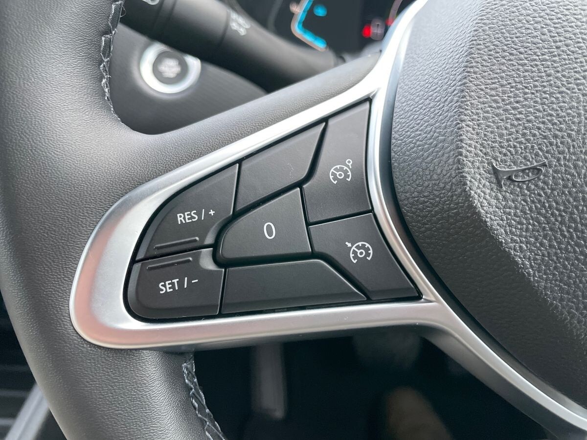 Used Renault Clio 2022 for sale - 76987150: Photo 19