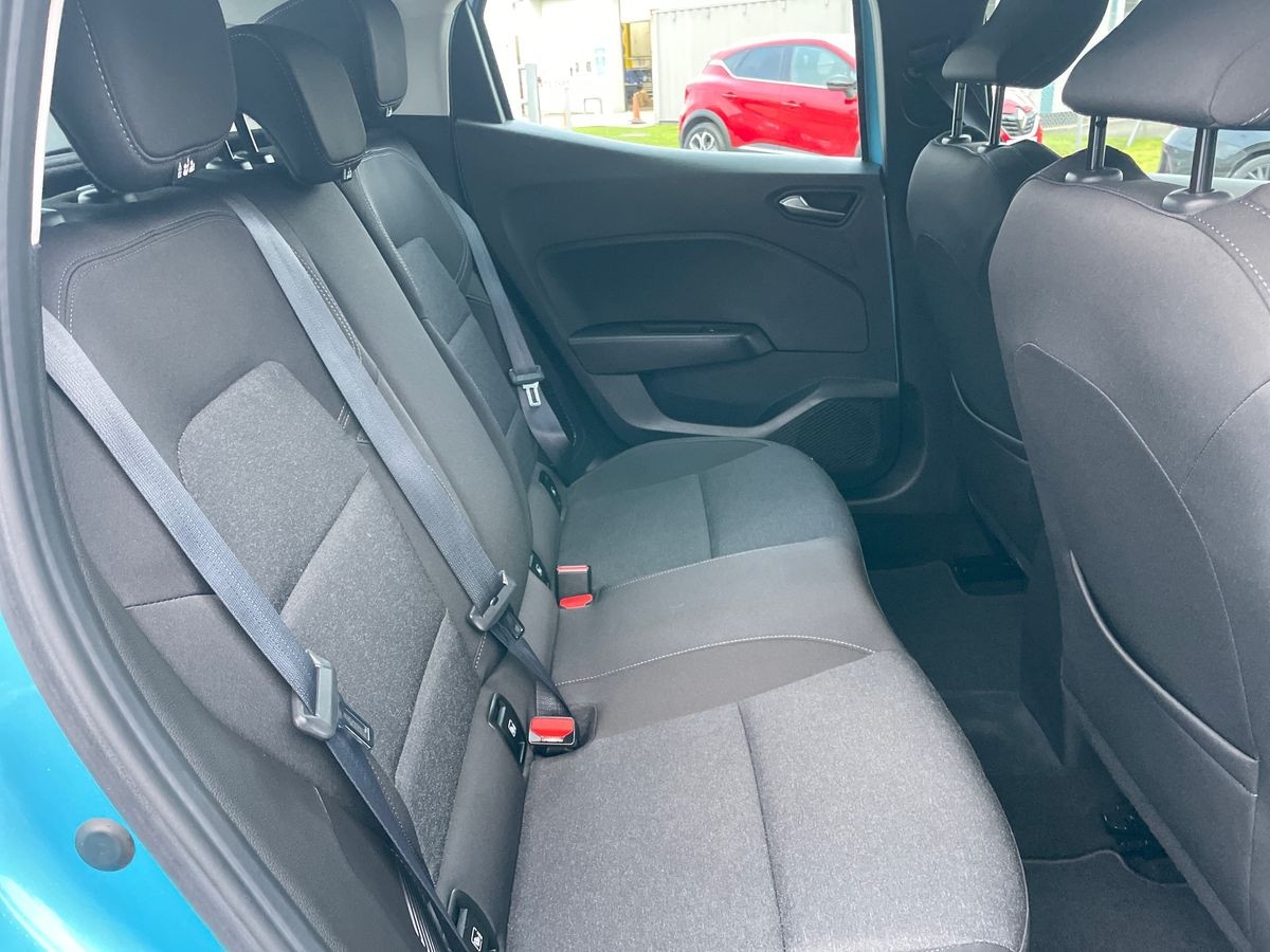 Used Renault Clio 2022 for sale - 76987150: Photo 26