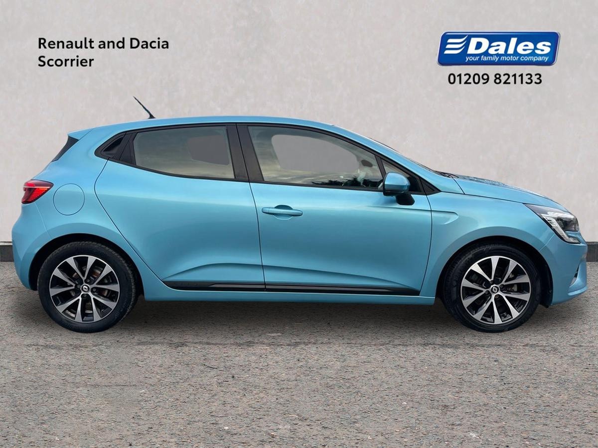 Used Renault Clio 2022 for sale - 76987150: Photo 4