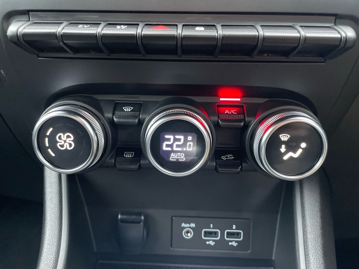 Used Renault Captur for sale - 76673176: Photo 13