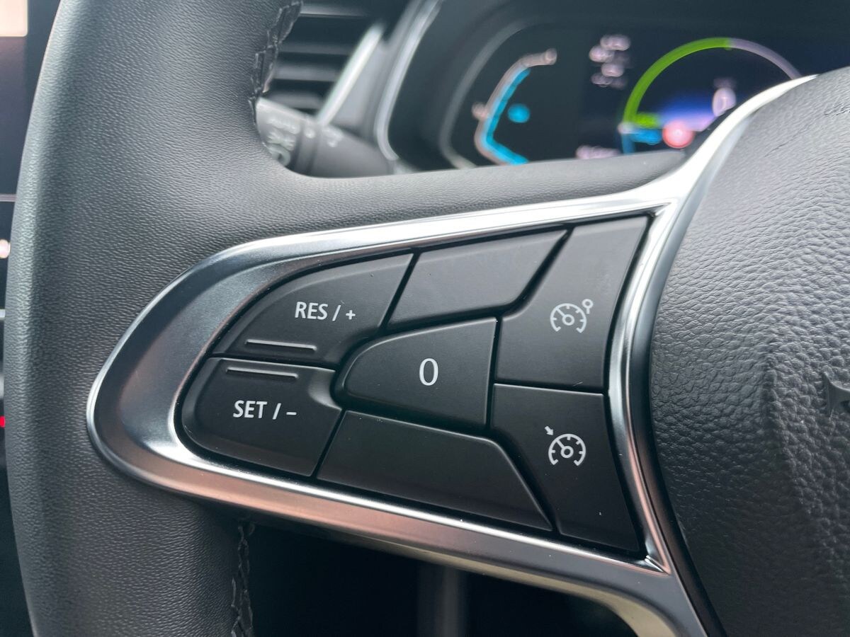 Used Renault Captur for sale - 76673176: Photo 19