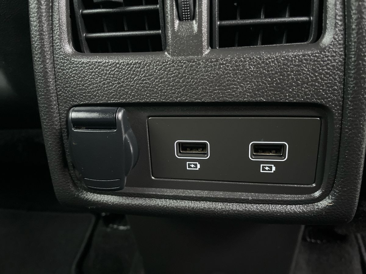 Used Renault Captur for sale - 76673176: Photo 28