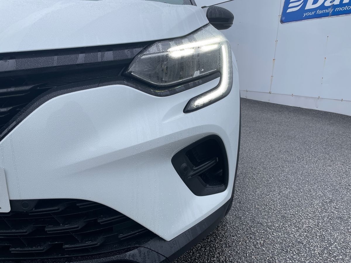 Used Renault Captur for sale - 76673176: Photo 30