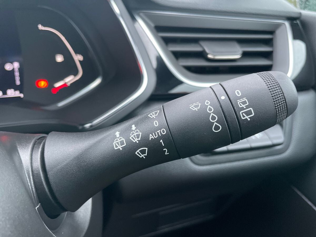 Used Renault Captur for sale - 76673176: Photo 34