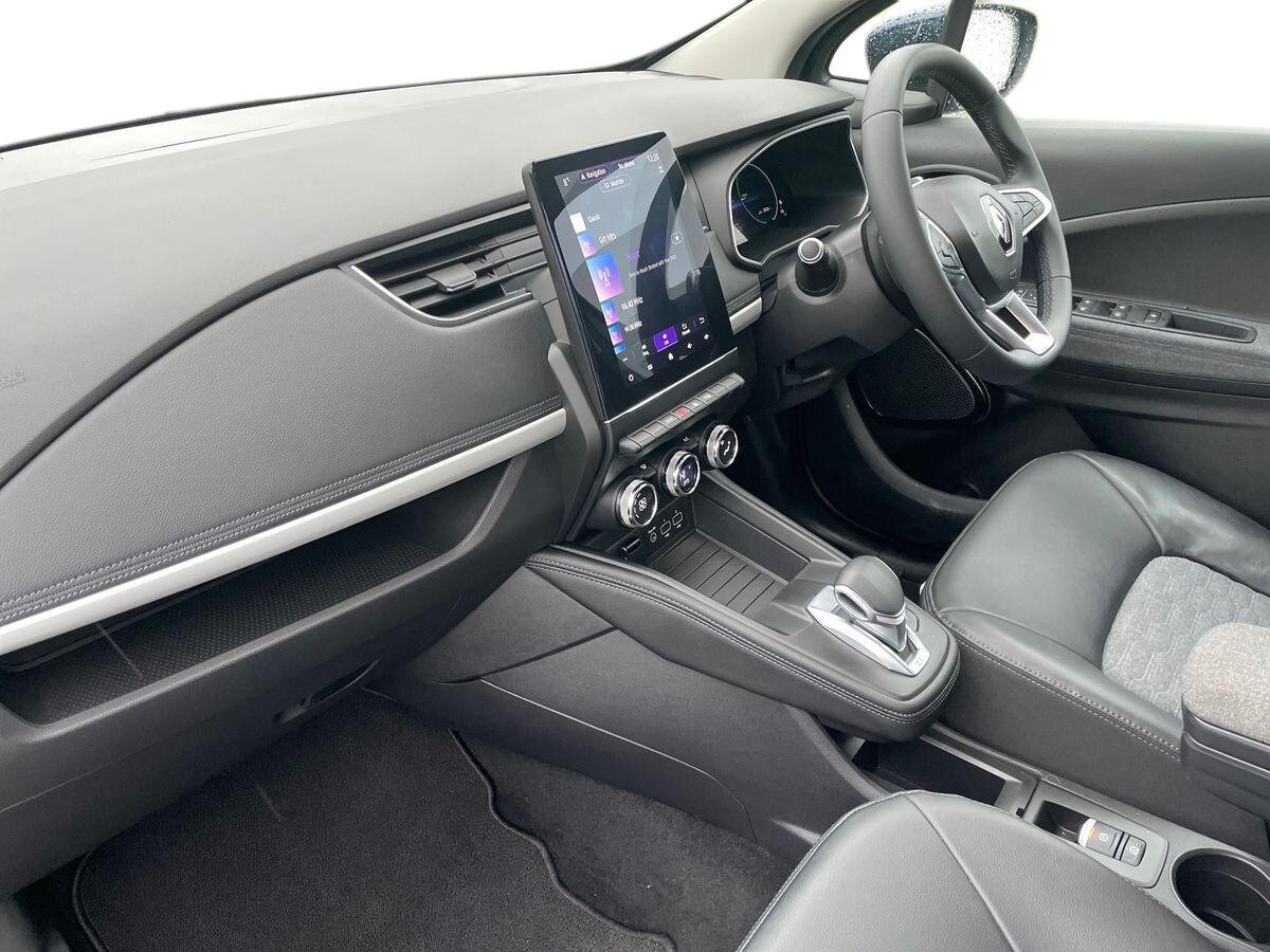 Used Renault Zoe 2021 for sale - 76699736: Photo 11