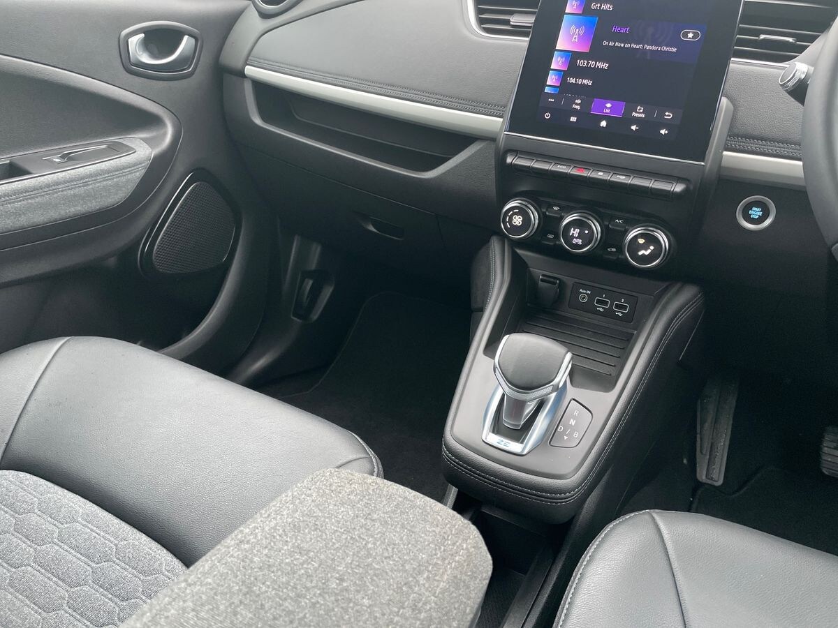 Used Renault Zoe 2021 for sale - 76699736: Photo 12