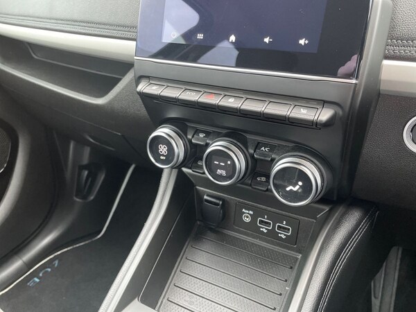 Used Renault Zoe 2022 for sale - 76149883: Photo 12