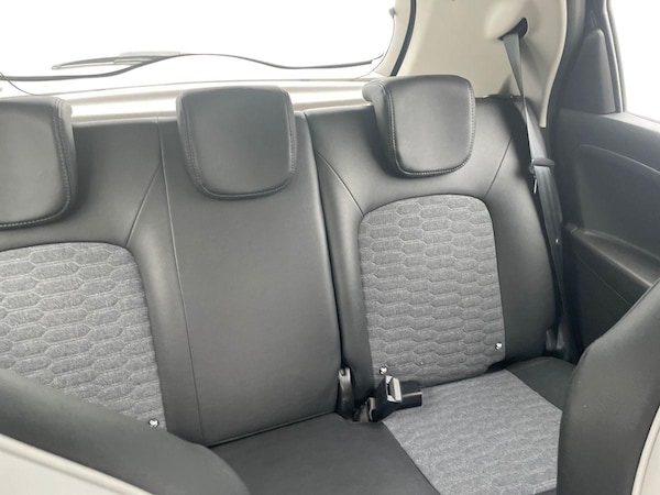 Used Renault Zoe 2022 for sale - 76149883: Photo 19