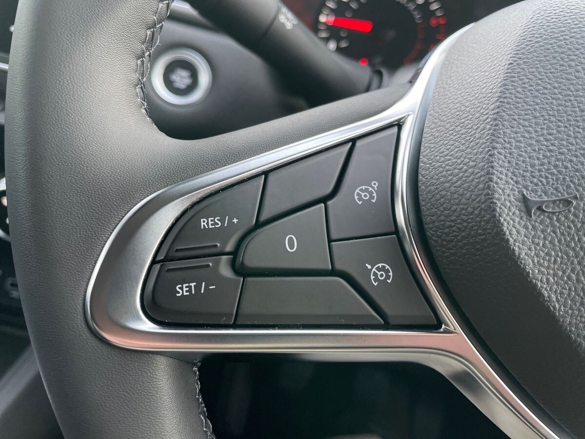 Used Renault Captur 2022 for sale - 76699735: Photo 19