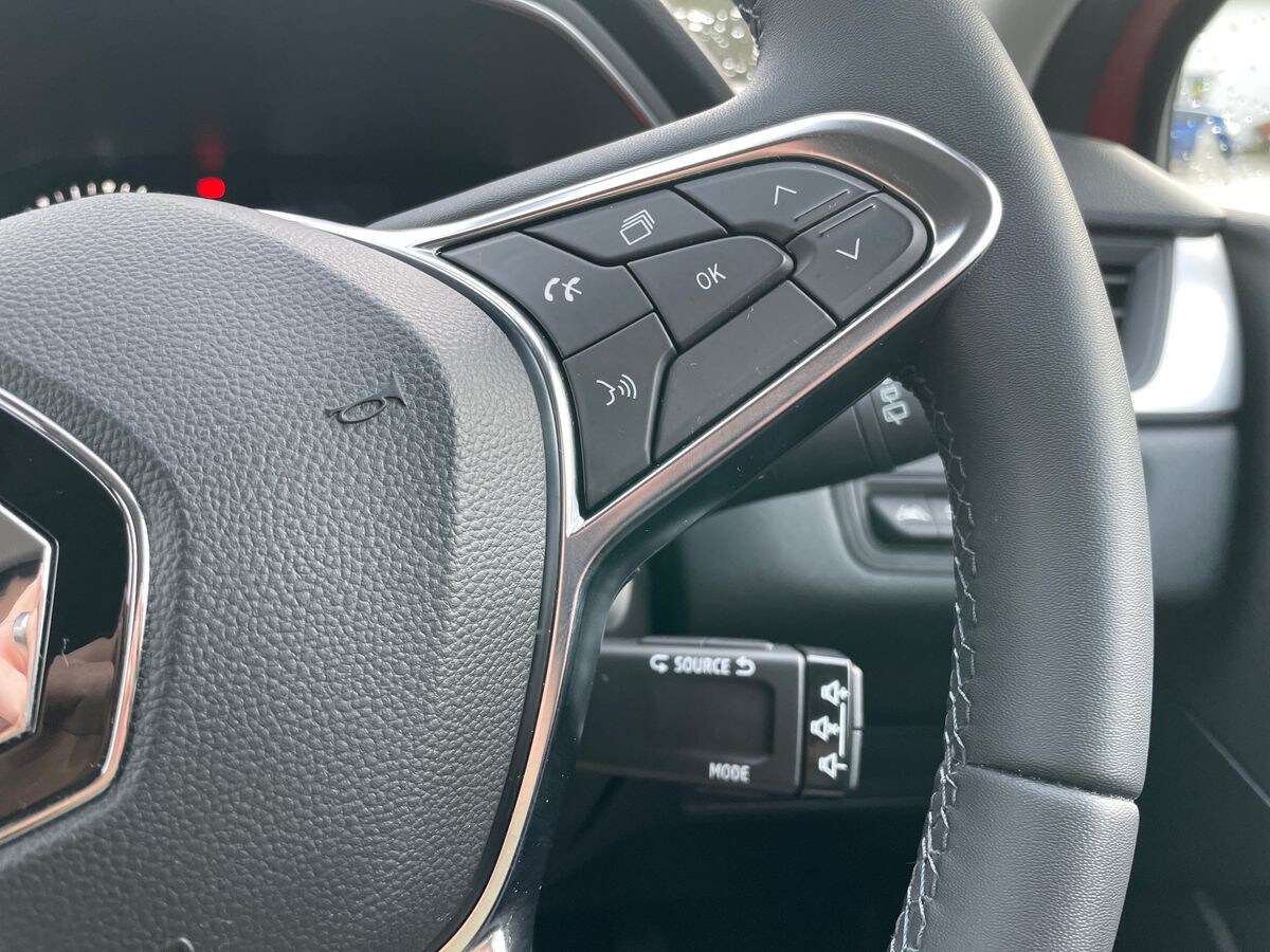 Used Renault Captur 2022 for sale - 76699735: Photo 26