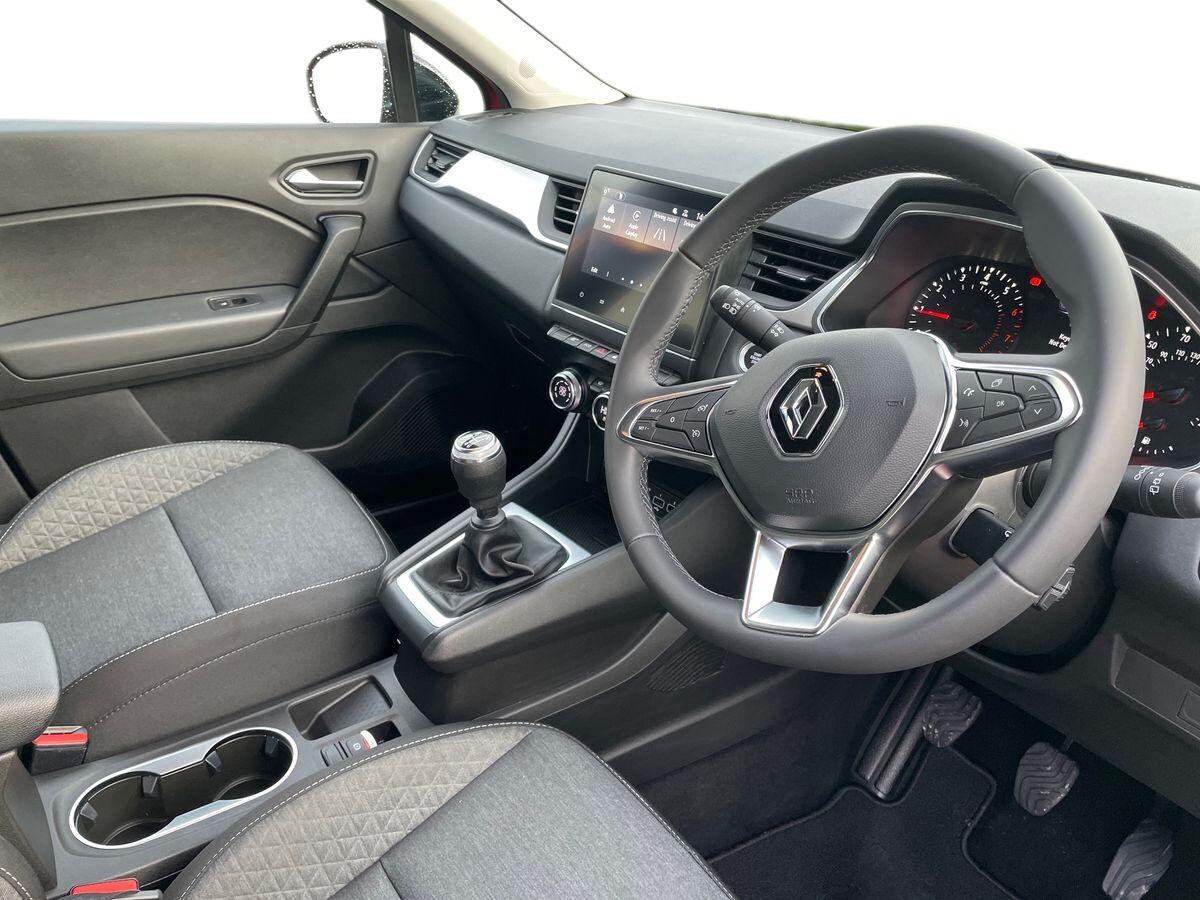 Used Renault Captur 2022 for sale - 76699735: Photo 8