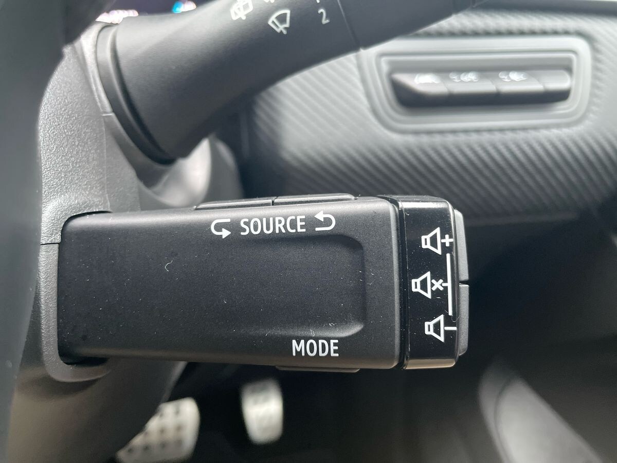 Used Renault Clio 2022 for sale - 75963414: Photo 37