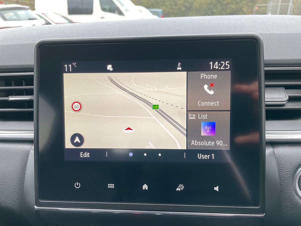 Used Renault Captur 2022 for sale - 76483288: Photo 15