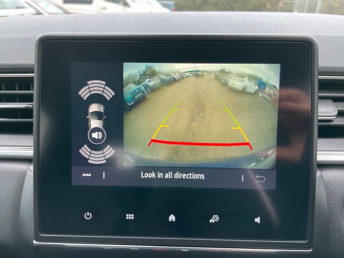 Used Renault Captur 2022 for sale - 76483288: Photo 17