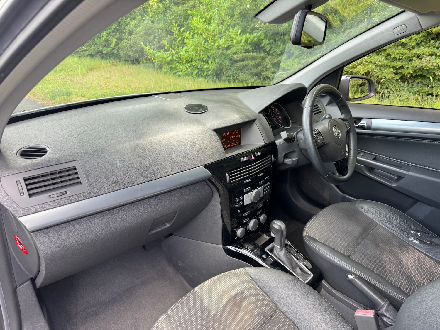 Vehicle 19