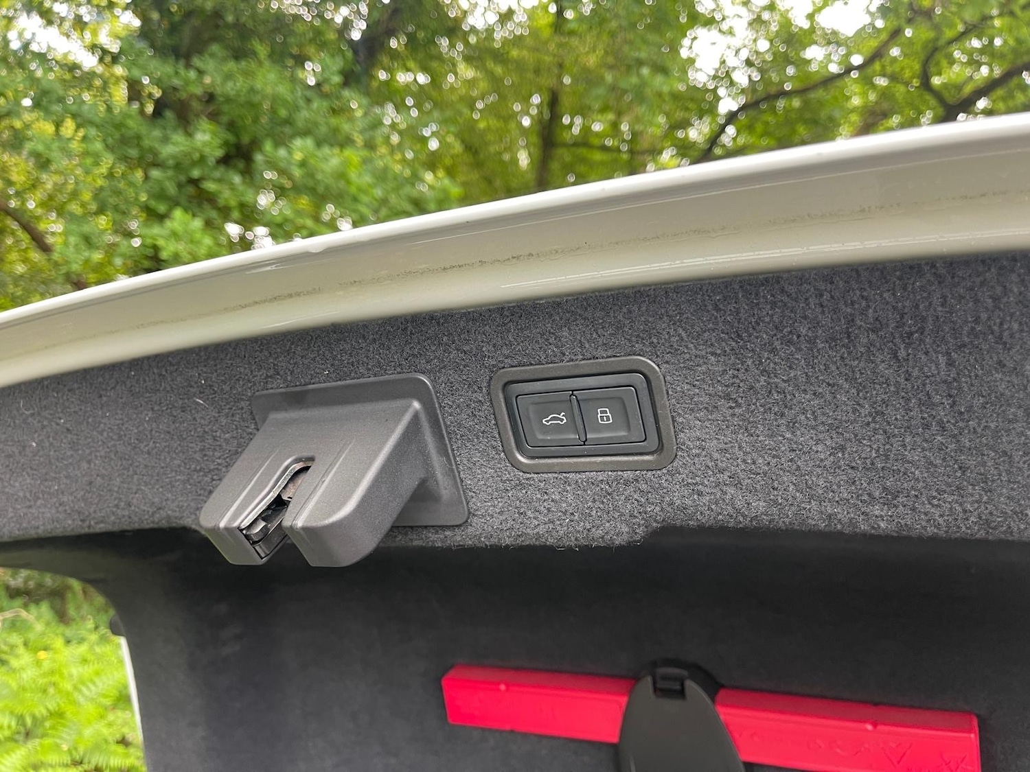 Vehicle 33