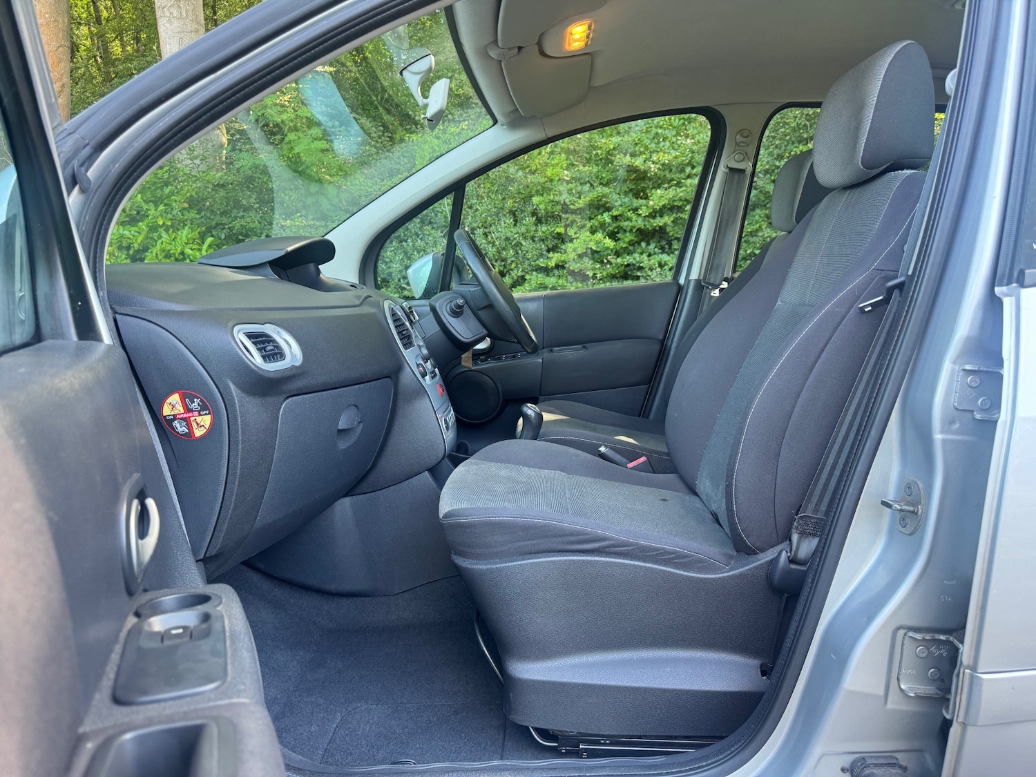 Vehicle 21
