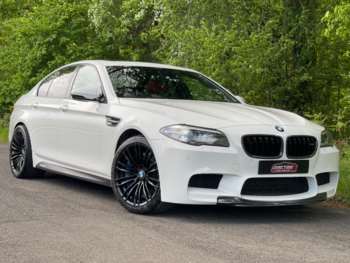 2014 - M5 4dr DCT