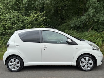 Used Toyota AYGO 2011 for sale - 75593414: Photo