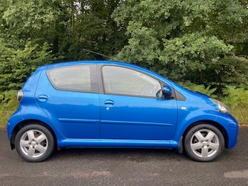 Used Toyota AYGO 2009 for sale - 75424725: Photo