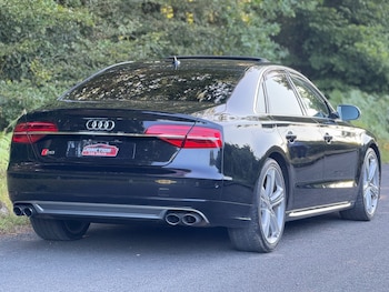 Used Audi S8 2015 for sale - 75537280: Photo