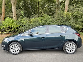 Used Vauxhall Astra 2015 for sale - 75593329: Photo