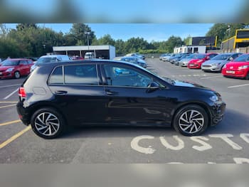 Used Volkswagen Golf 2019 for sale - 79846891: Photo