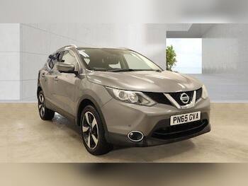 Used Nissan Qashqai 2015 for sale - 79846910: Photo