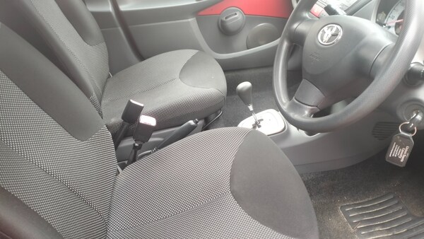 Used Toyota AYGO 2009 for sale - 75064231: Photo 11