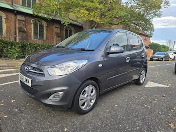 Used Hyundai i10 2011 for sale - 76451983: Photo